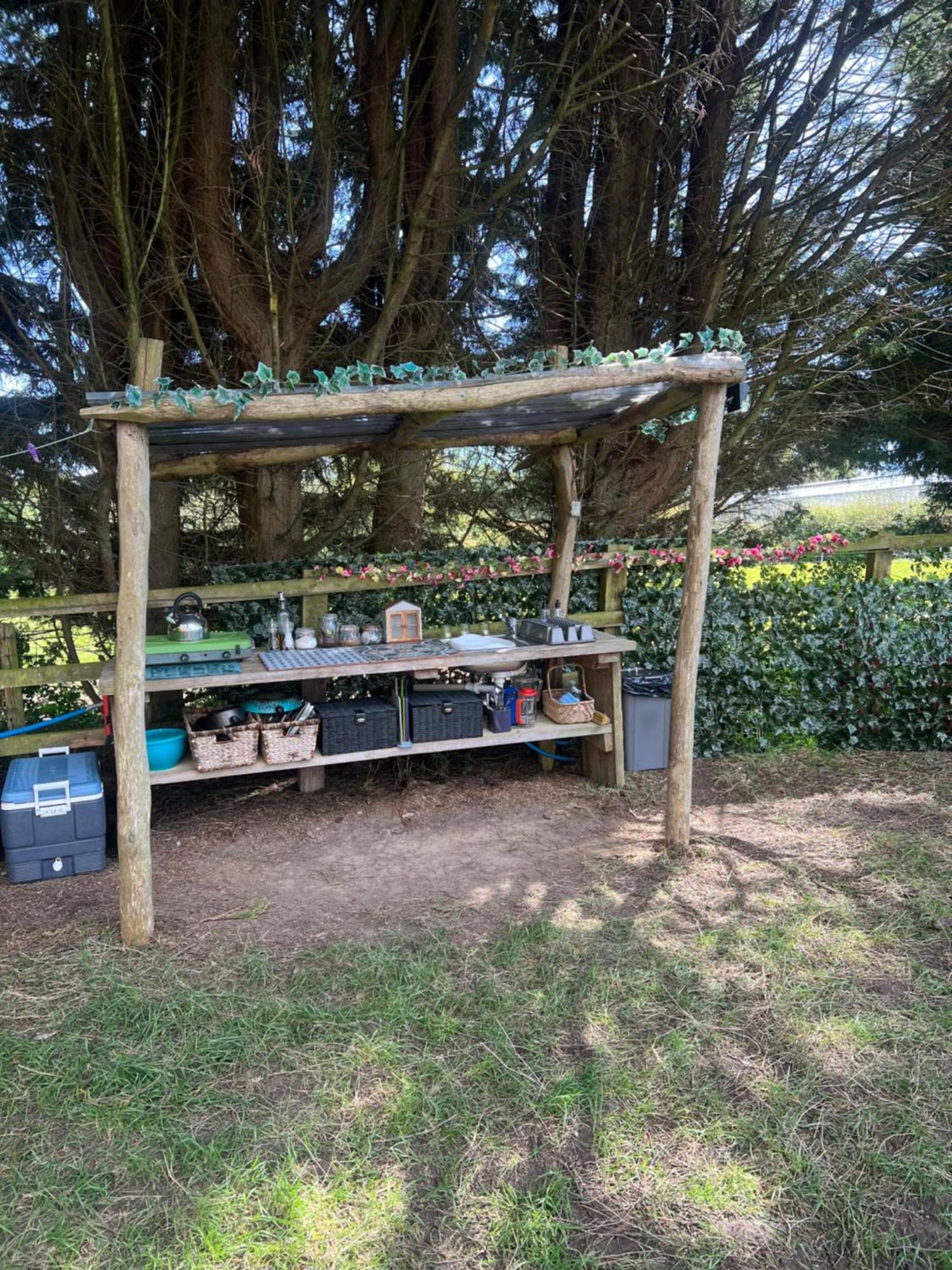 Swallows Oast Glamping 塞得利斯坎贝 外观 照片